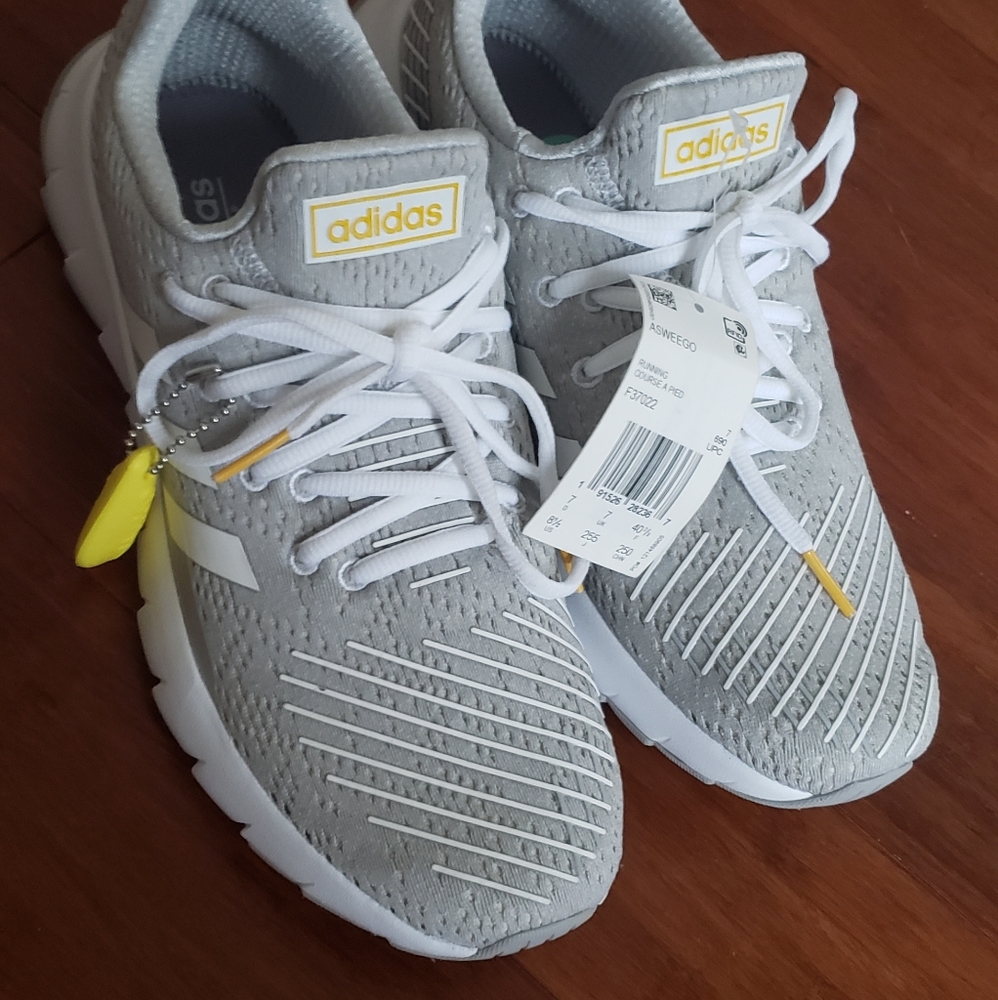 SOLD OFFLINE BRAND NEW Adidas Running Shoes!